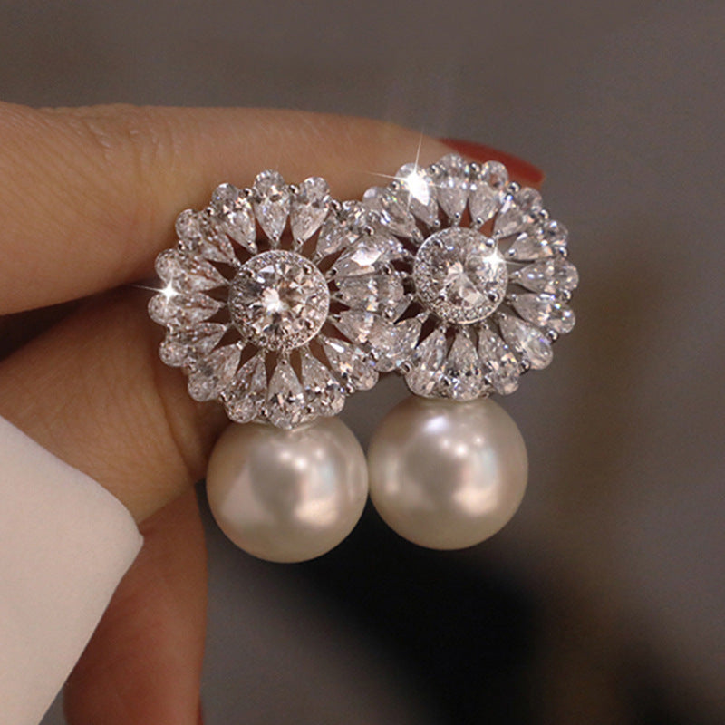 Elegant Pearl Earring for Every Occasion