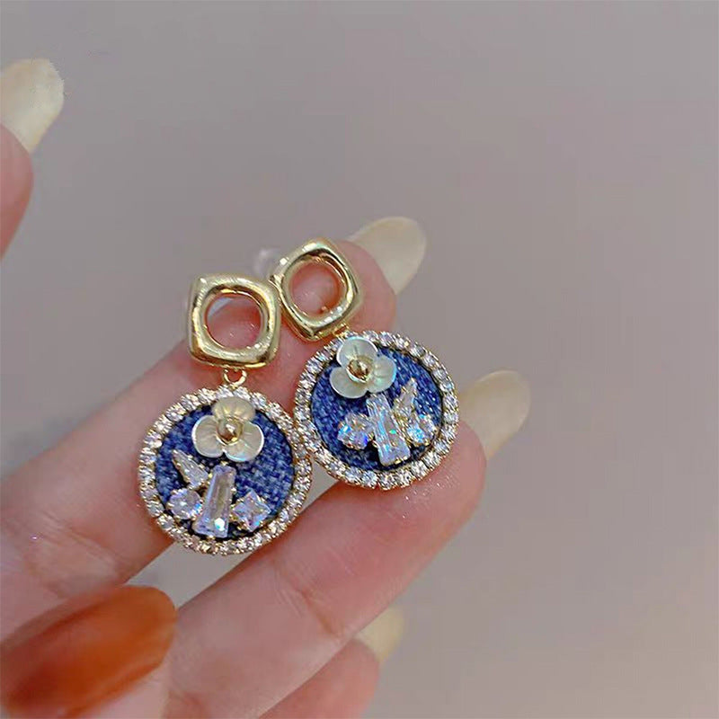 Elegant Earring for Every Occasion