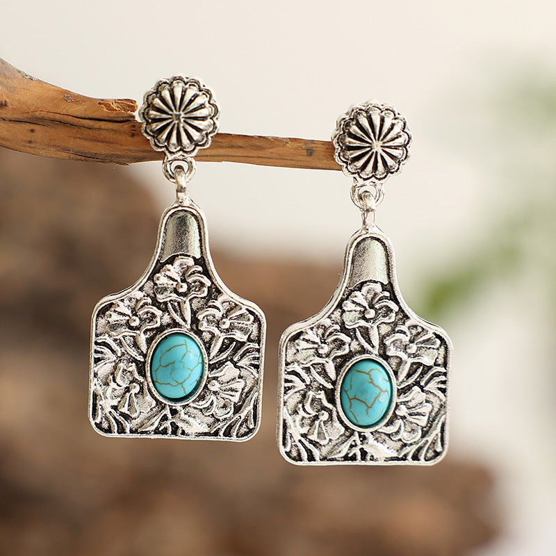 Classic Earring with Timeless Appeal
