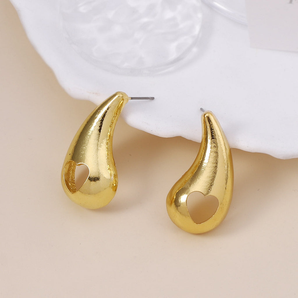 Romantic Earring for Special Moments