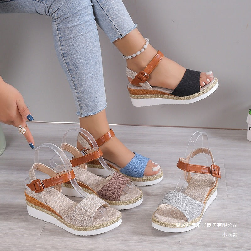 Graceful Orthopedic Sandals for Modern Look