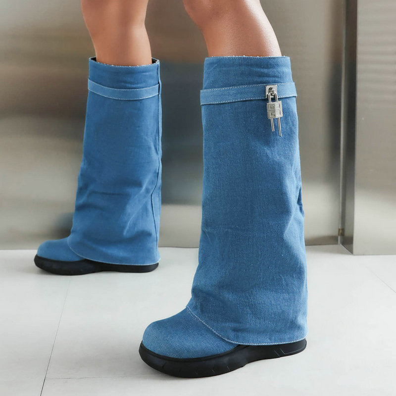 Graceful Orthopedic Boots for Modern Look
