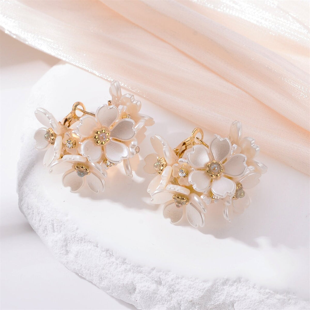 Classic Earring with Timeless Appeal