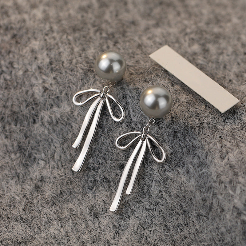 Charming Piece for Any Occasion