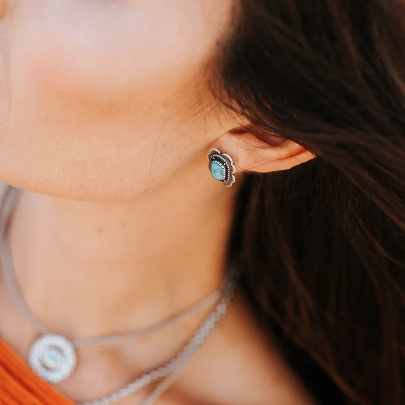 Stunning Silver Earring for Daily Wear