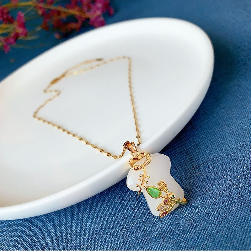 Classic Necklace with Timeless Appeal