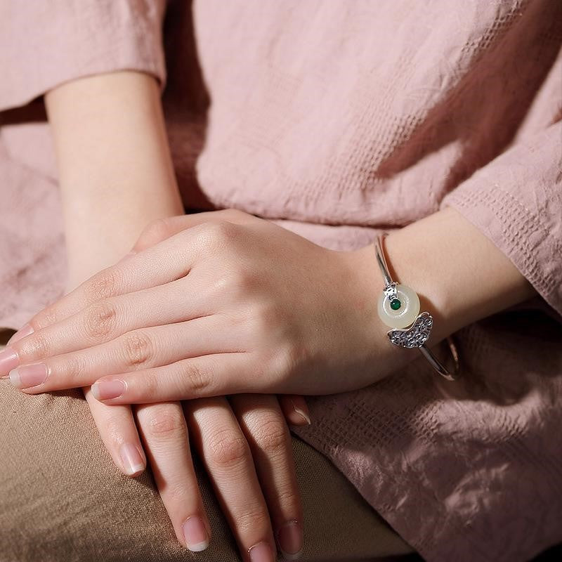 Stunning Bracelet for Daily Wear