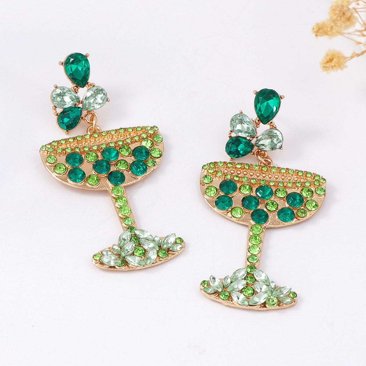 Romantic Pearl Earring for Special Moments