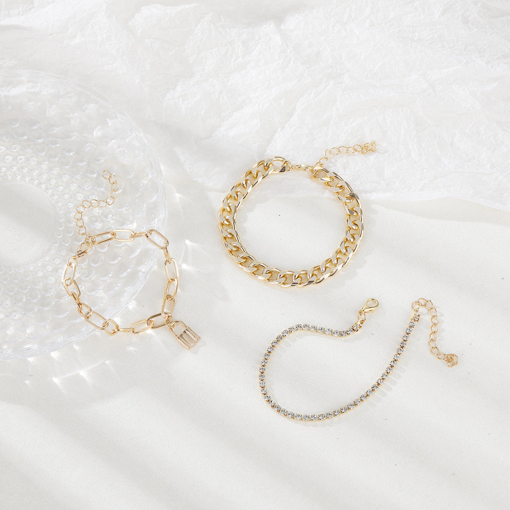 Charming Gold Set for Any Occasion