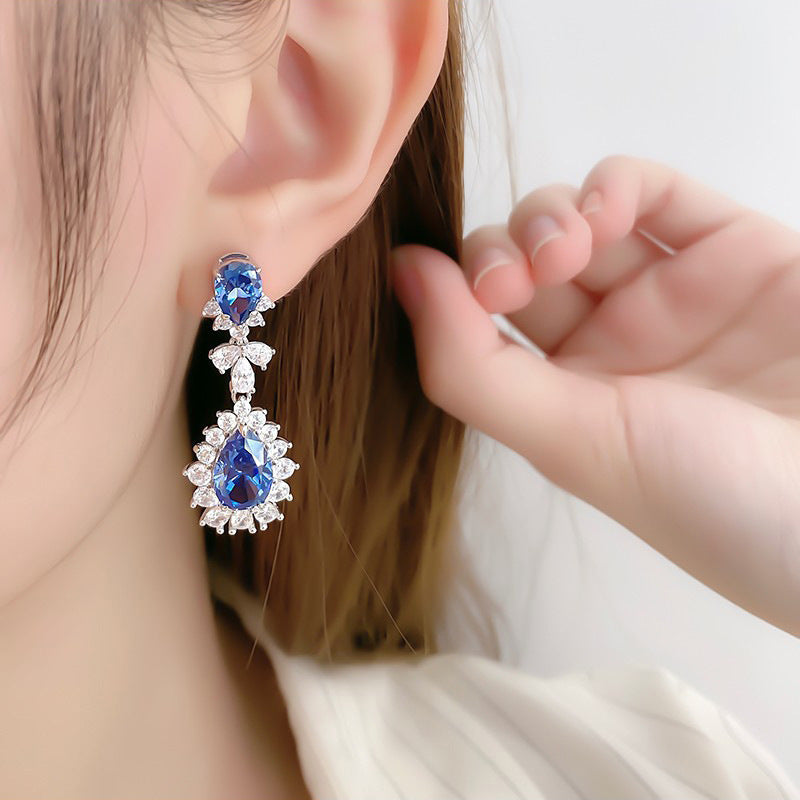Stunning Earring for Daily Wear