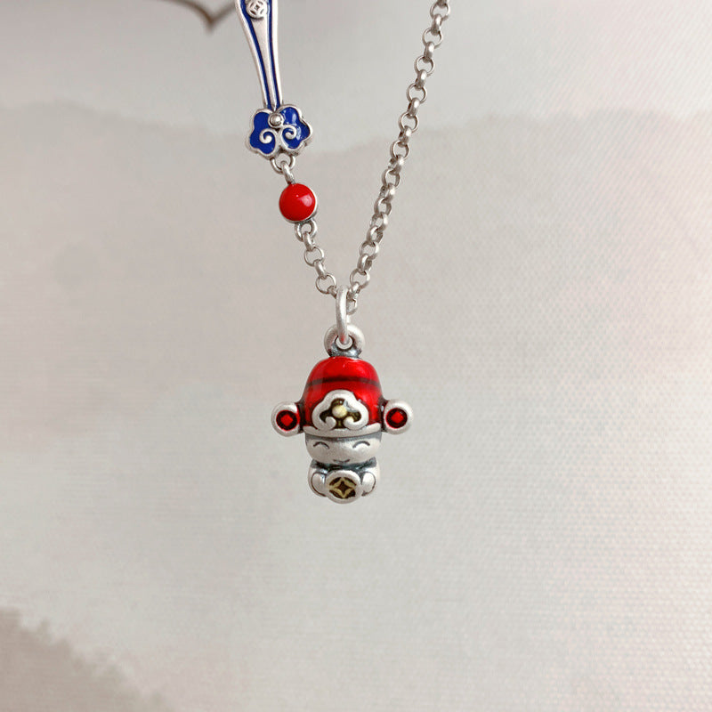 Elegant Silver Pendant for Every Occasion