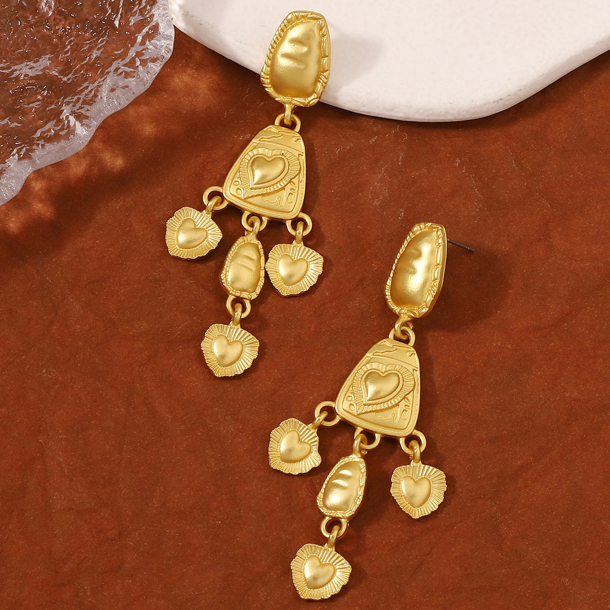 Romantic Gold Earring for Special Moments