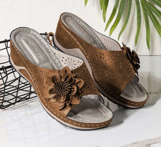 Graceful Orthopedic Sandals for Modern Look