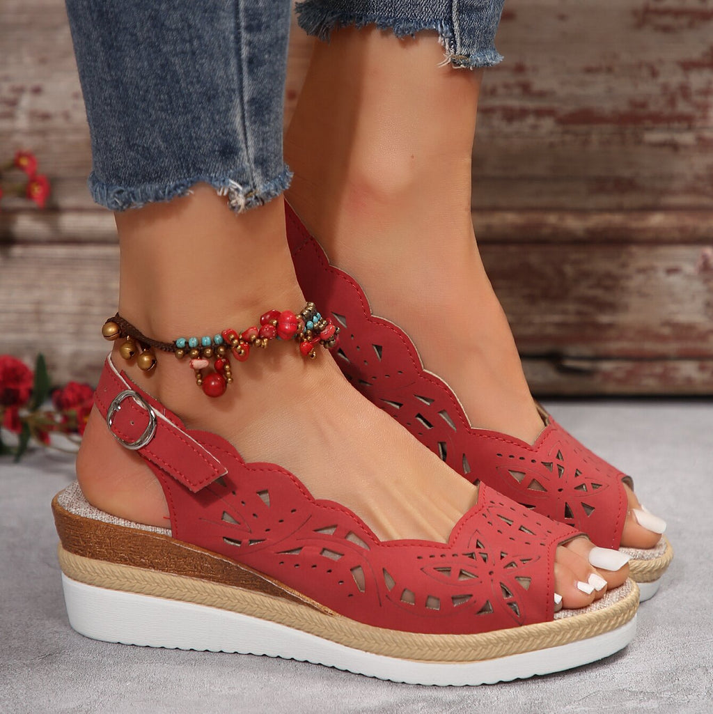Graceful Orthopedic Sandals for Modern Look