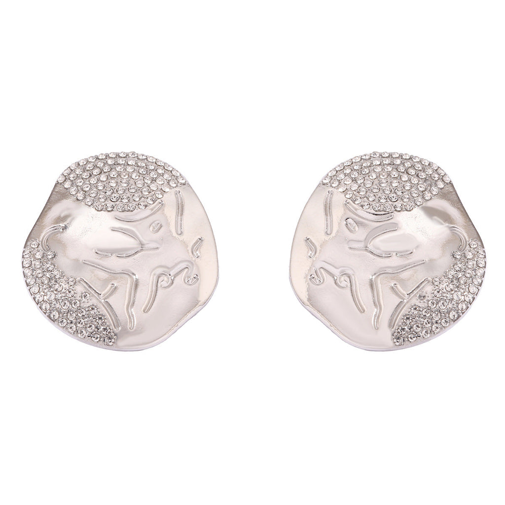 Classic Earring with Timeless Appeal