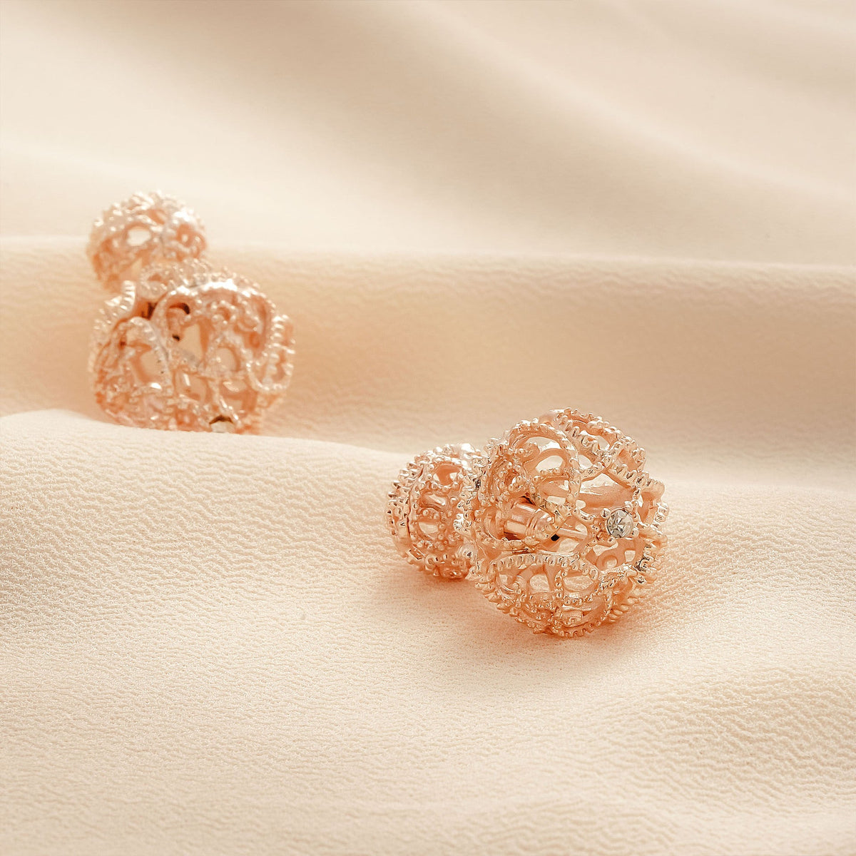 Romantic Earring for Special Moments