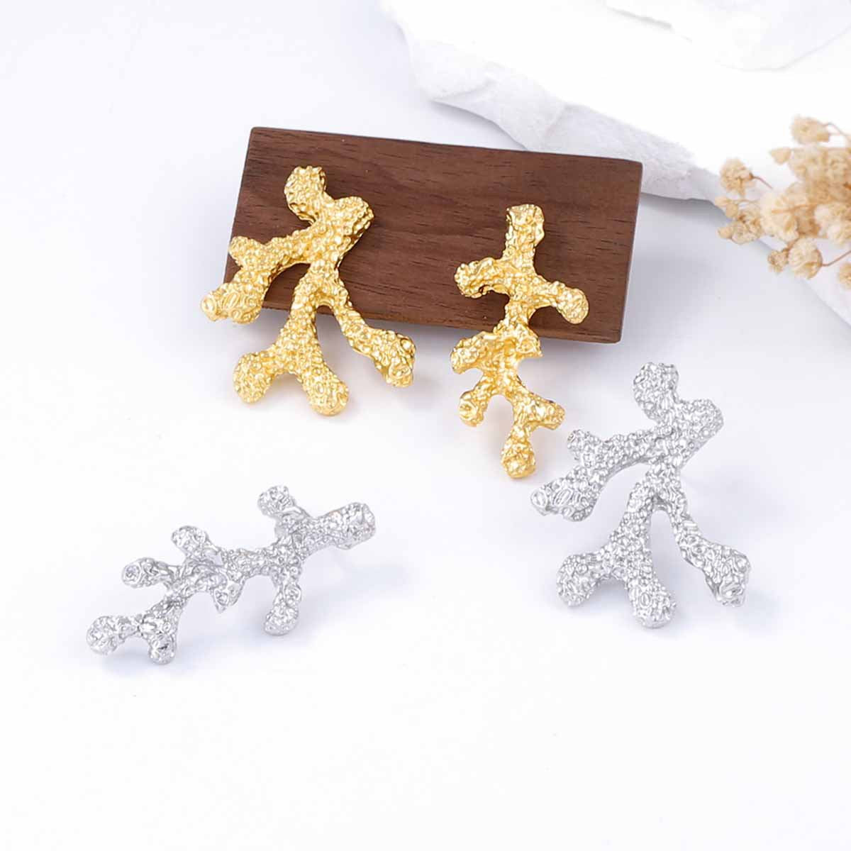 Stunning Earring for Daily Wear