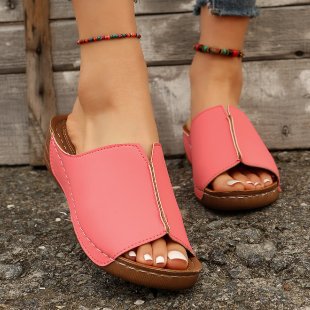 Graceful Orthopedic Sandals for Modern Look