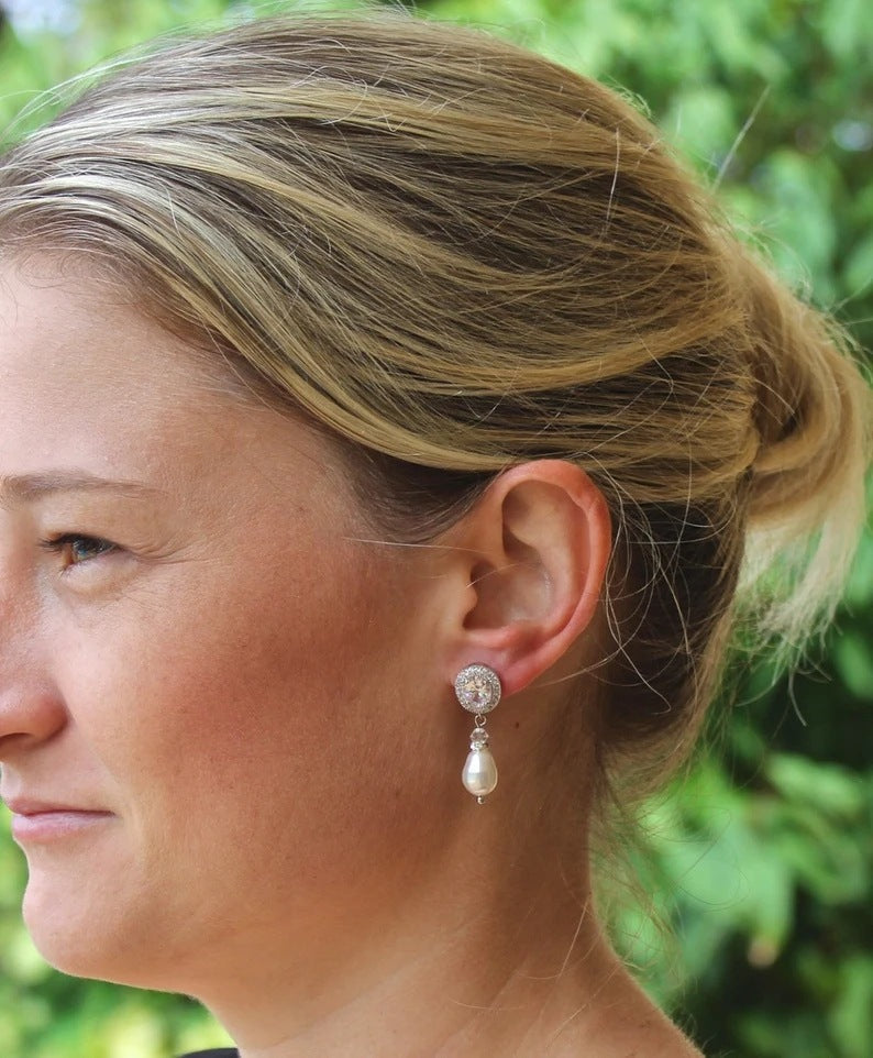 Romantic Earring for Special Moments