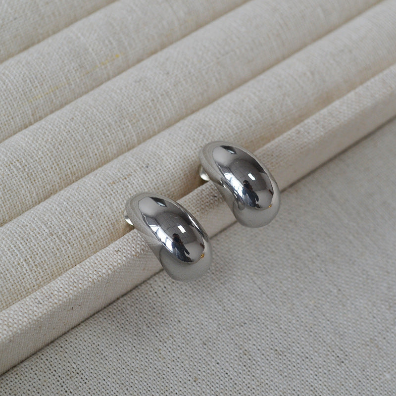 Delicate Artisan Gold Earring