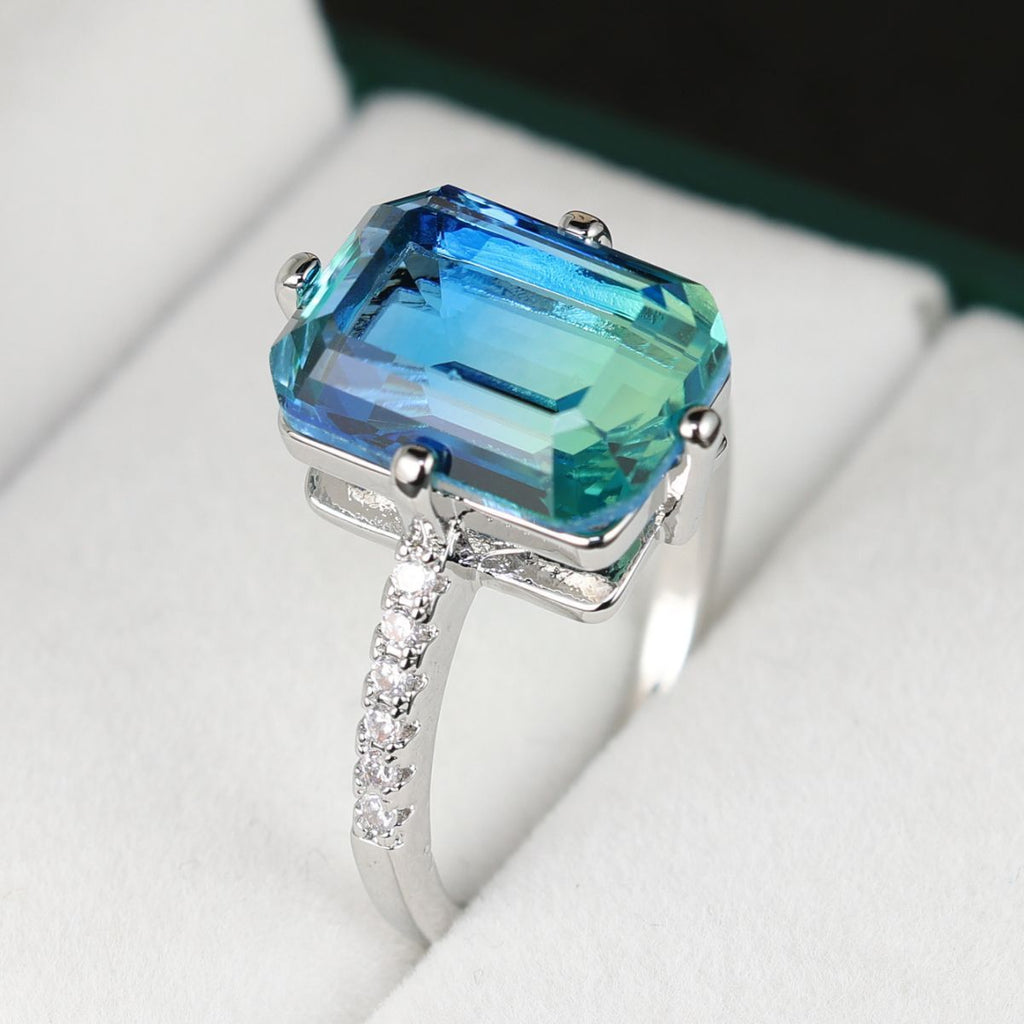 Beautiful Ring with Unique Style