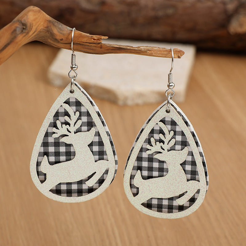Stunning Gold Earring for Daily Wear