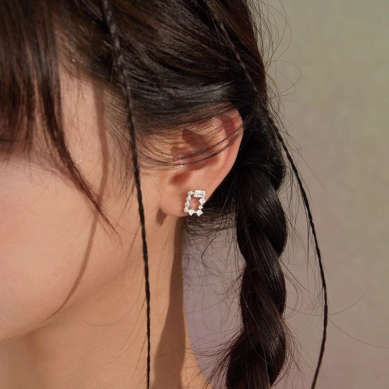 Stunning Earring for Daily Wear
