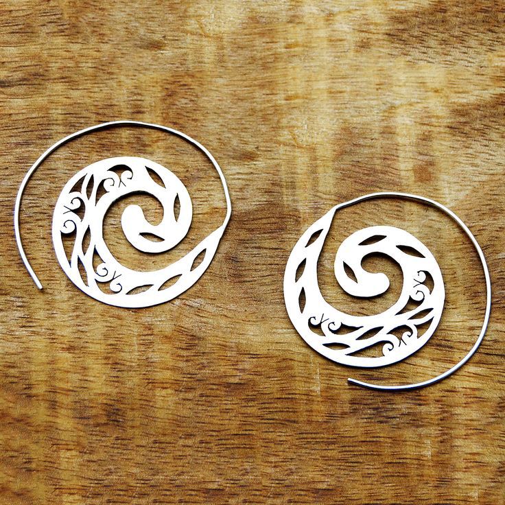 Vintage Handmade Earring