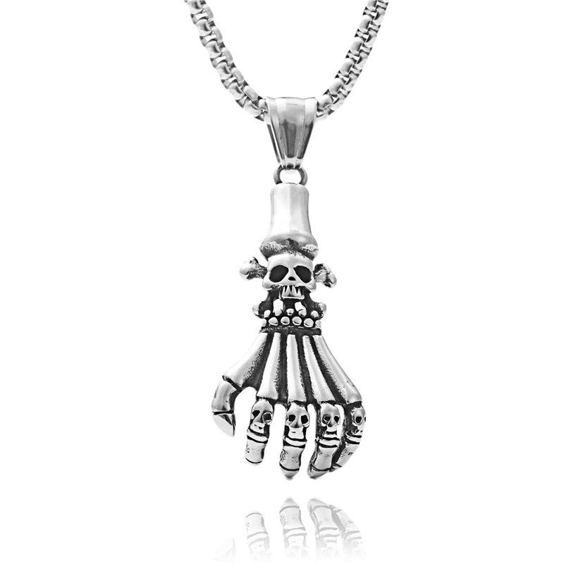 Classic Pendant with Timeless Appeal
