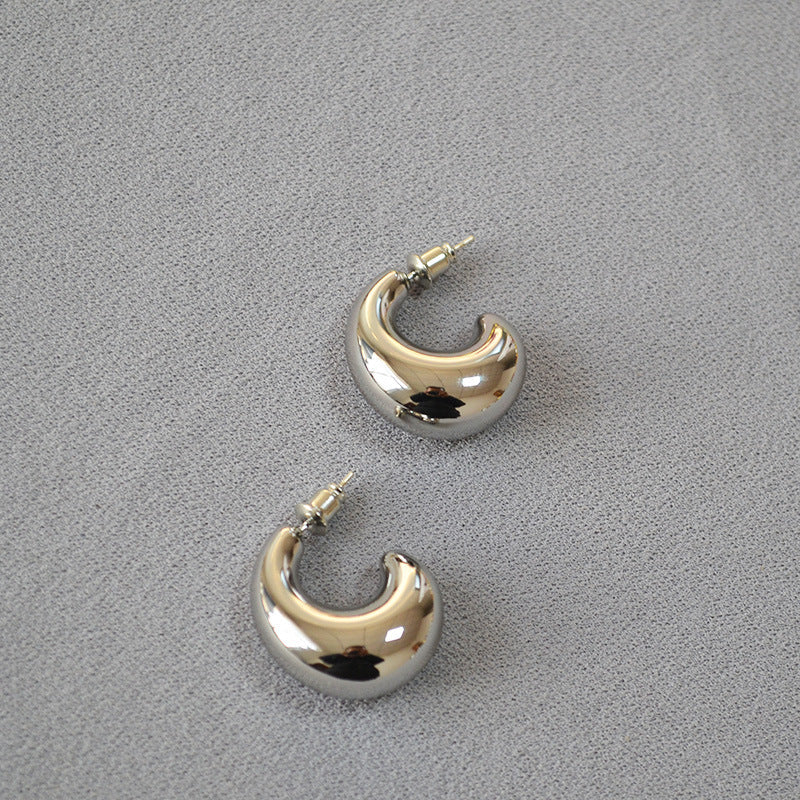 Stunning Gold Earring for Daily Wear
