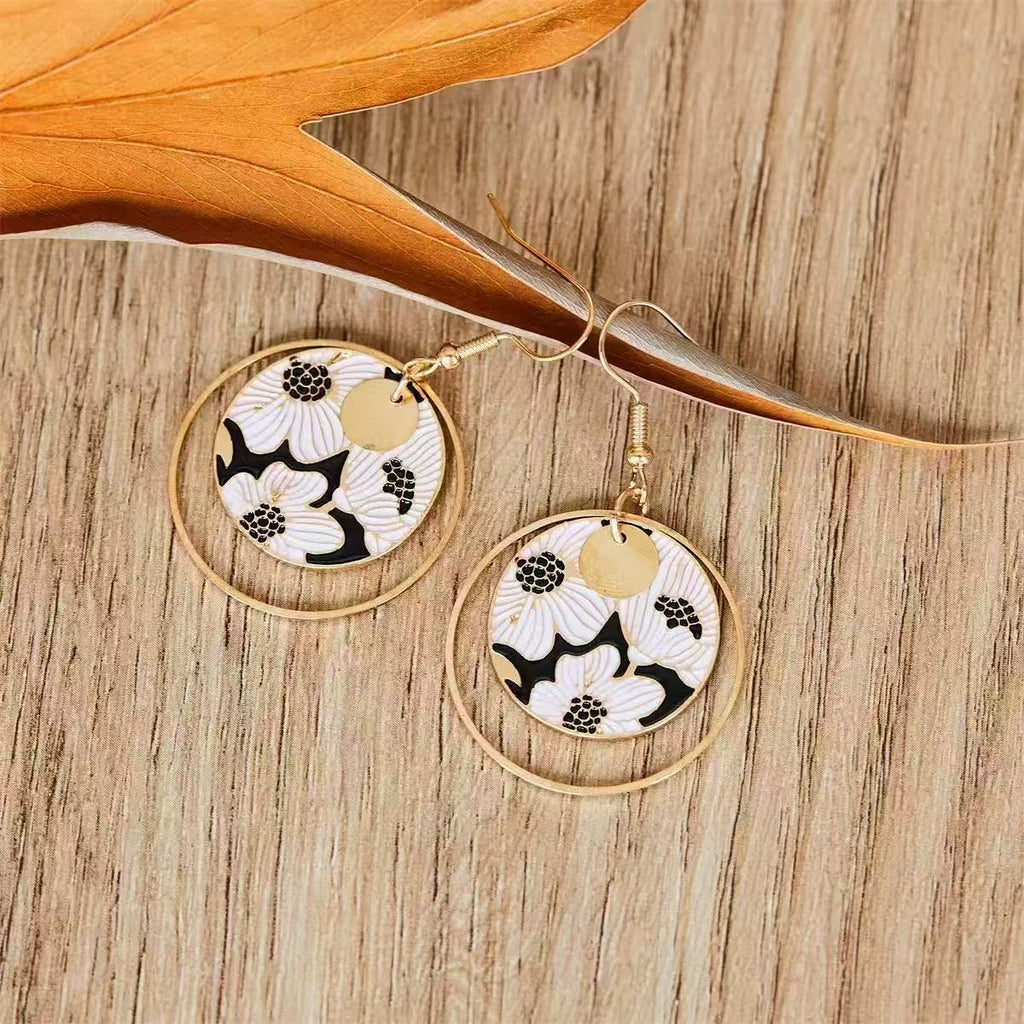 Elegant Earring for Every Occasion