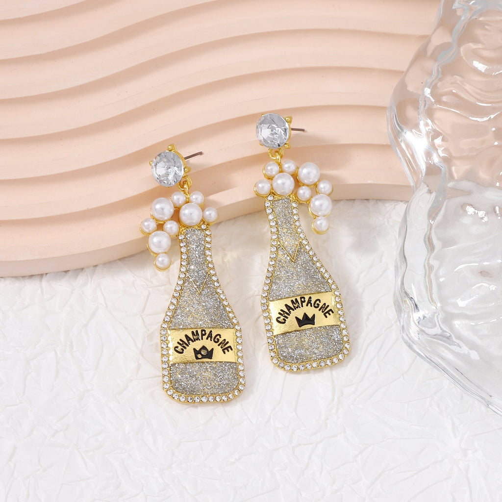 Charming Earring for Any Occasion