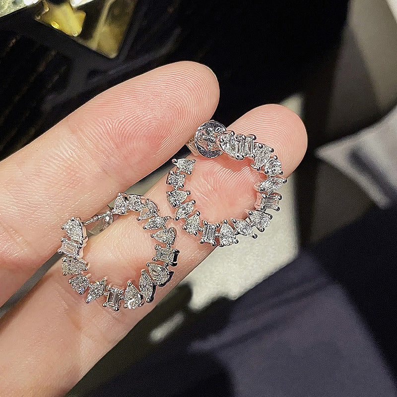 Elegant Earring for Every Occasion