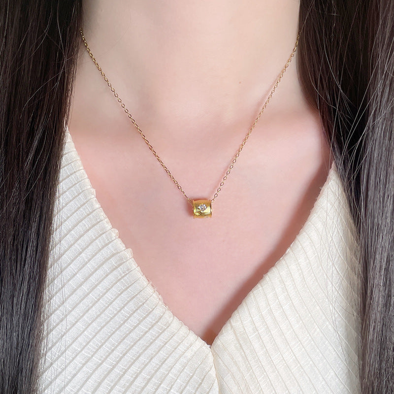 Charming Piece for Any Occasion