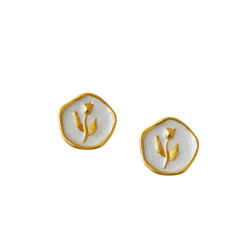 Vintage Handmade Gold Earring