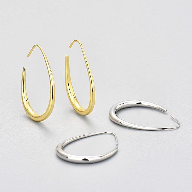 Charming Earring for Any Occasion