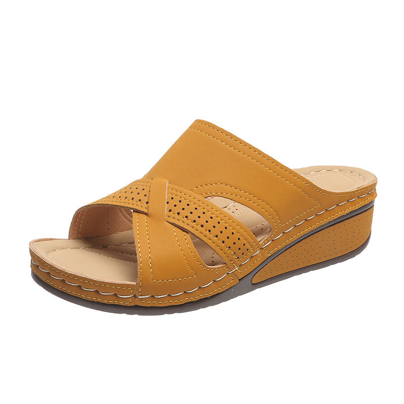 Chic Orthopedic Sandals with Unique Design