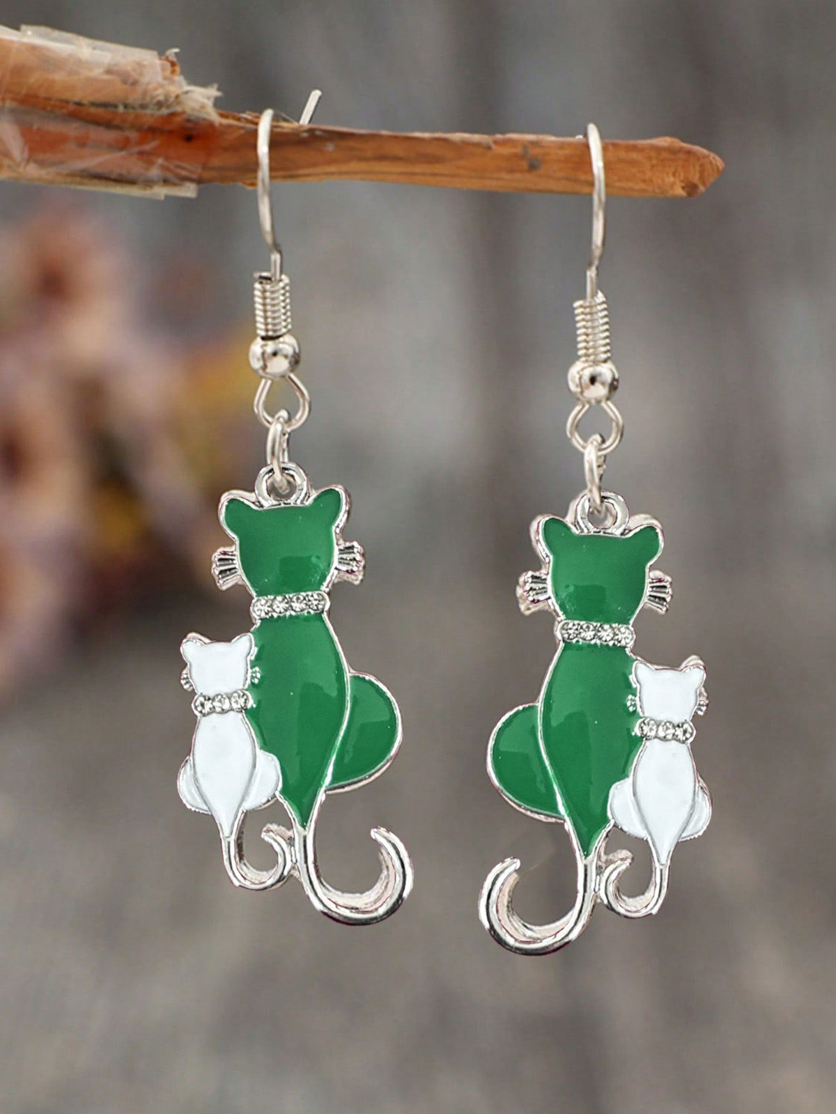 Classic Earring with Timeless Appeal