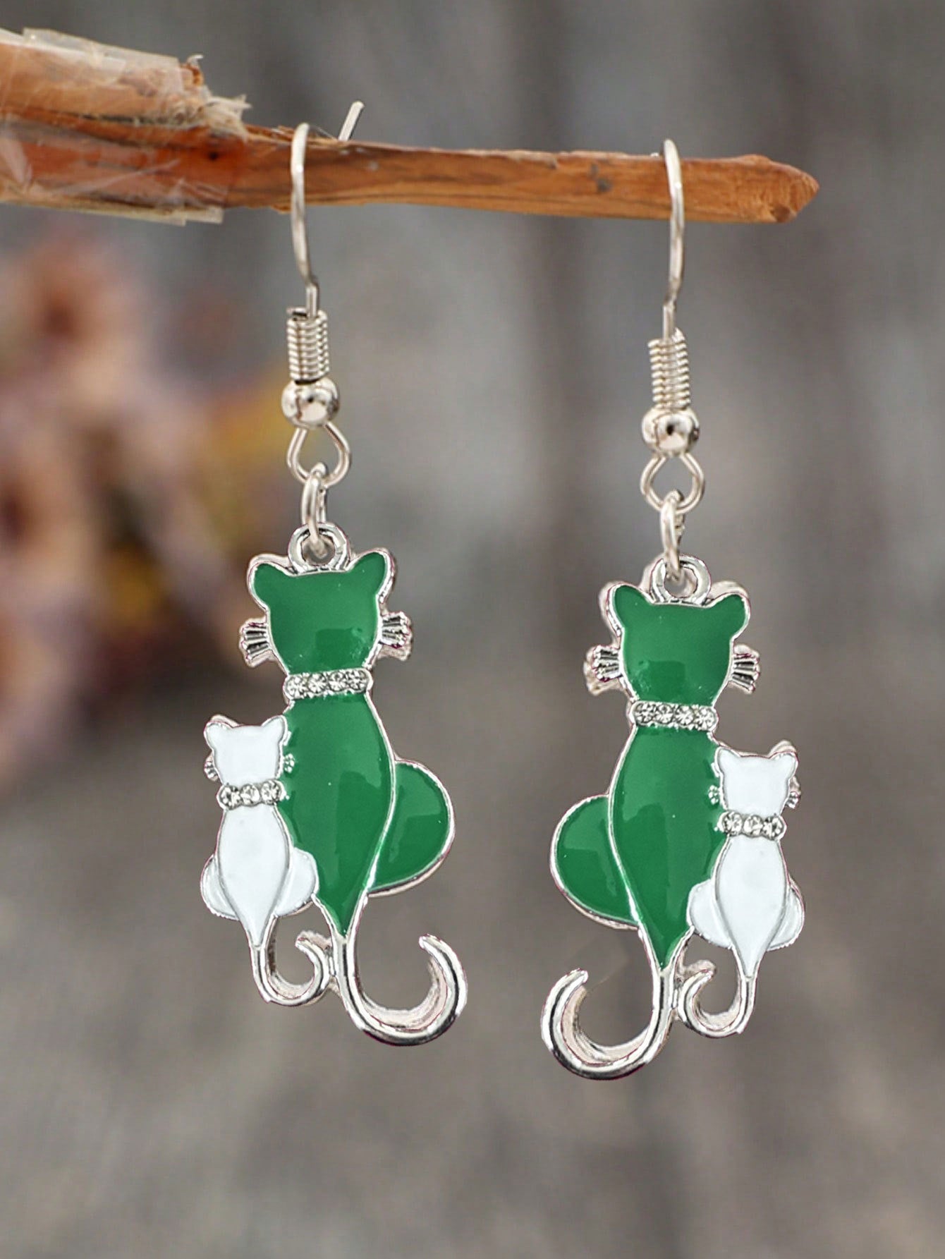 Vintage Handmade Earring