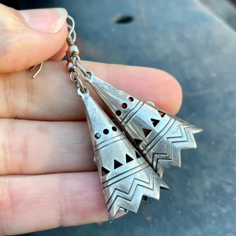 Vintage Handmade Earring