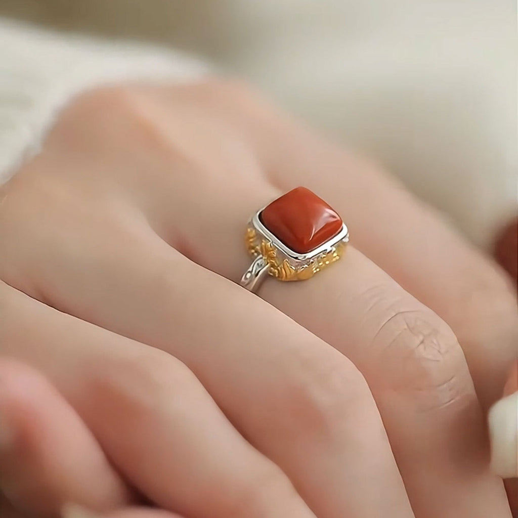 Stunning Gold Ring for Daily Wear