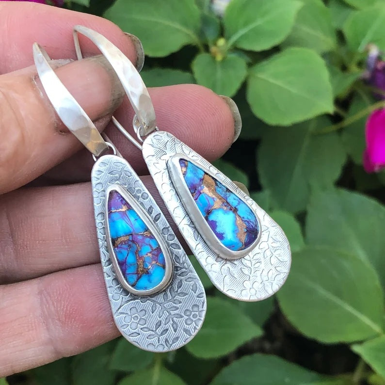 Stunning Earring for Daily Wear