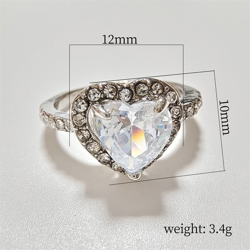 Charming Silver Ring for Any Occasion
