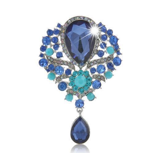 Charming Pendant for Any Occasion