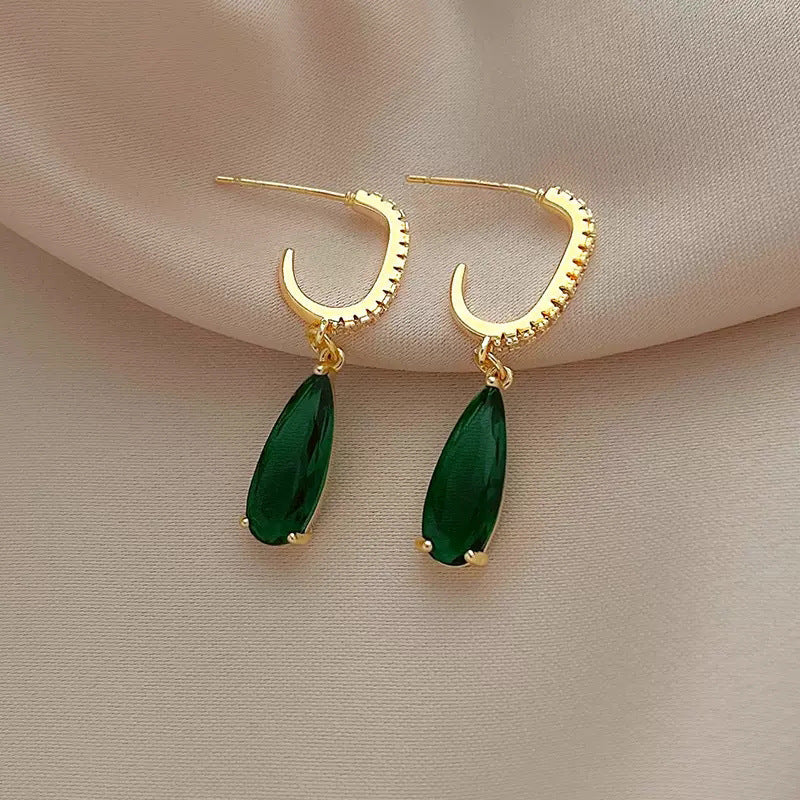 Romantic Earring for Special Moments