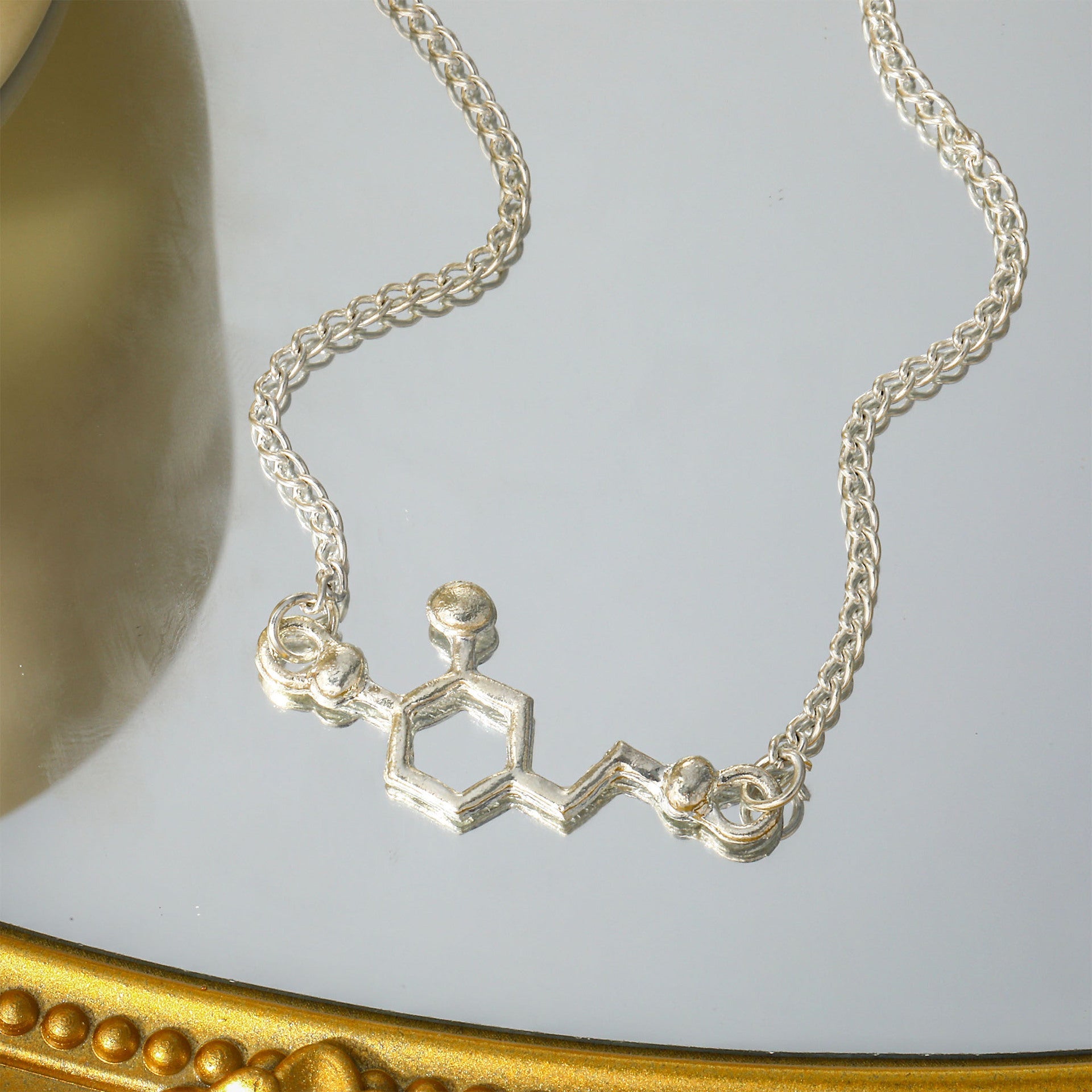 Romantic Necklace for Special Moments