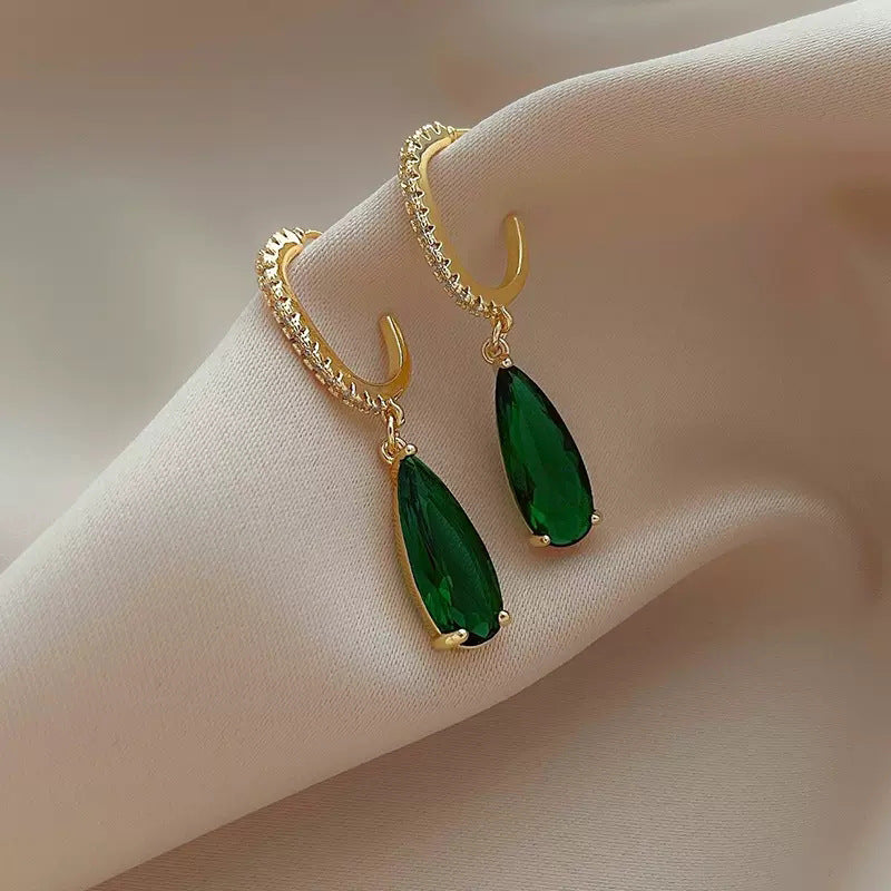 Romantic Earring for Special Moments