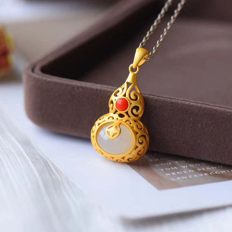 Classic Necklace with Timeless Appeal