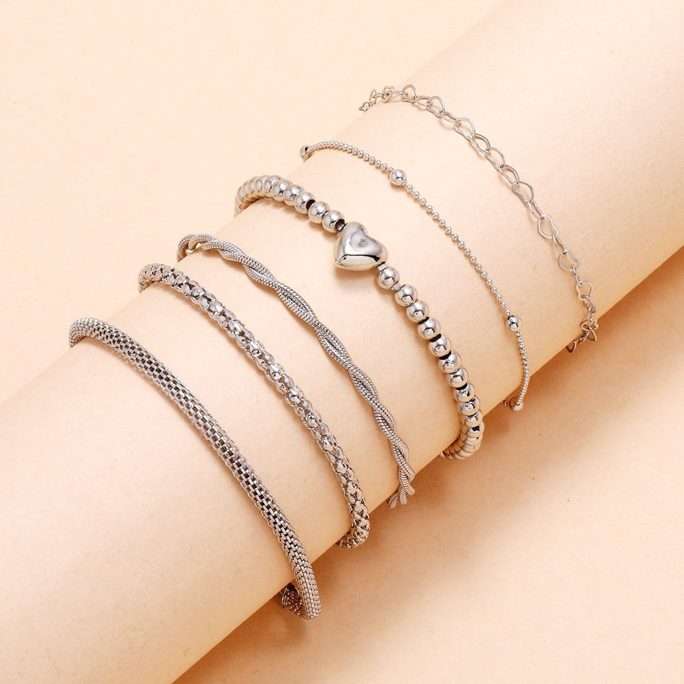 Beautiful Set with Unique Style