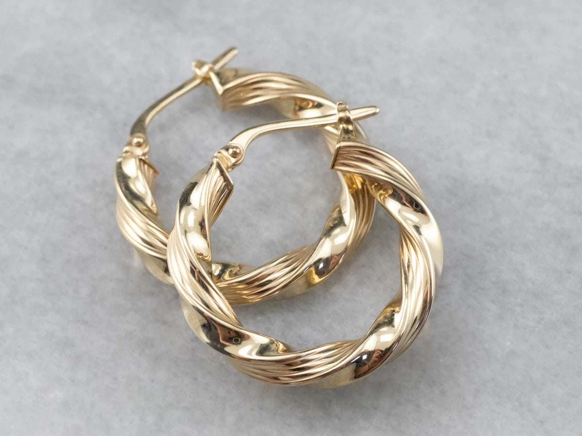 Elegant Earring for Every Occasion